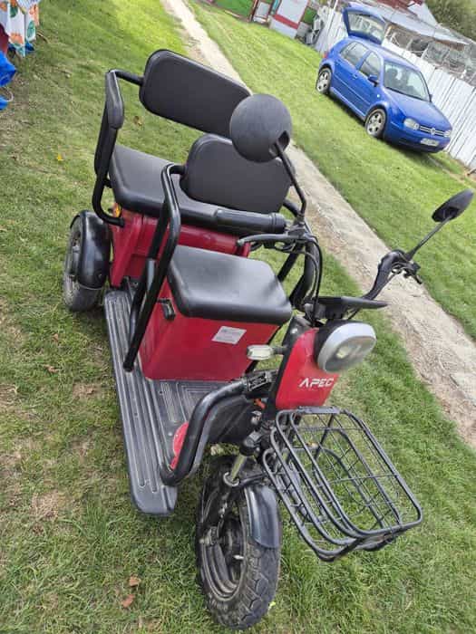 Tricicleta buna de vanzare