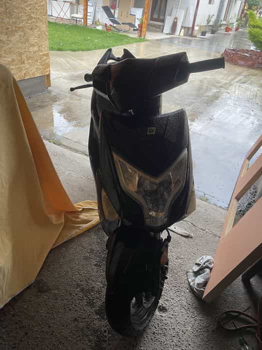 Scuter beeline 2T( yamaha malaguti aprilia)