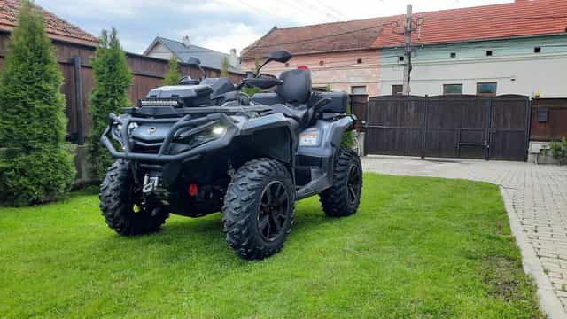 Can-Am Qutlander Max 1000 Model R An:2023