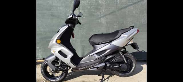 Vand scuter Peugeot speedfight 2