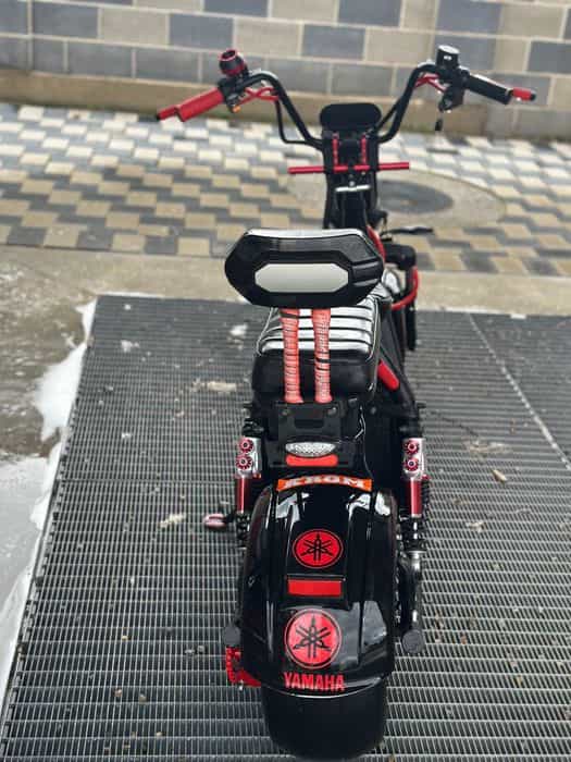 Vând scuter electric harley