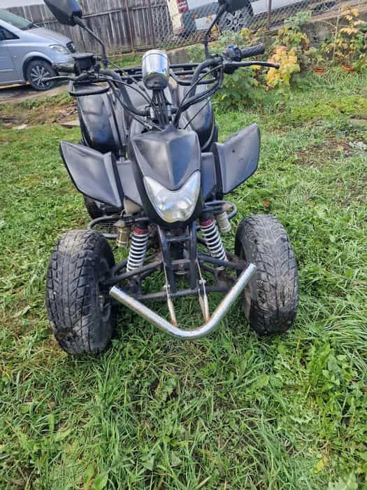 Vând atv bashan 250