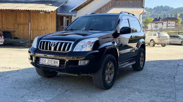 Toyota Land Cruiser KDJ125 , automat, intretinut servici la zi