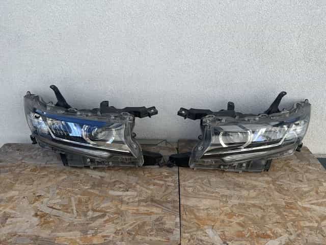 SET Far stanga dreapta Toyota Land Cruiser J150 Facelift LED