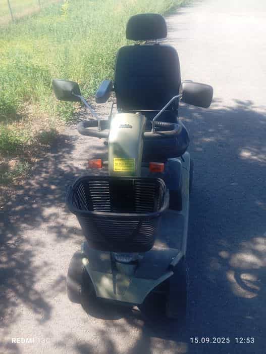 Se vinde  scuter electric pt handicap