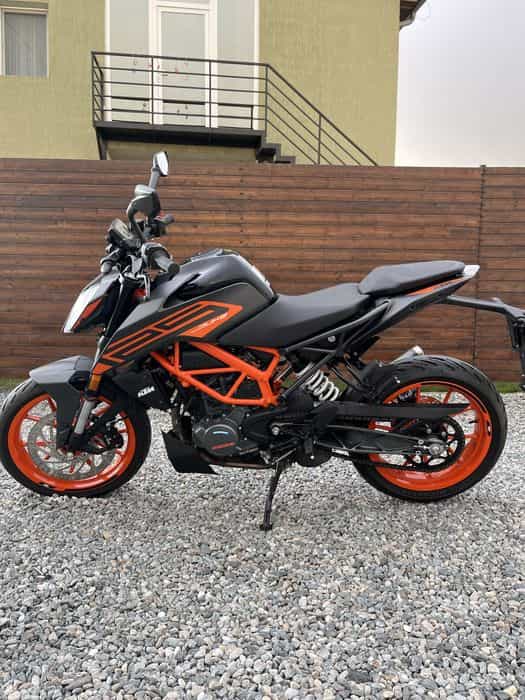 KTM Duke 125 2022