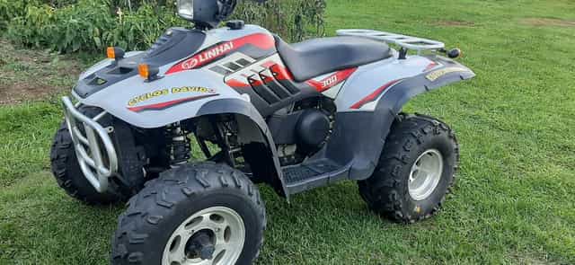 Vând atv linhai 300cc 2x4