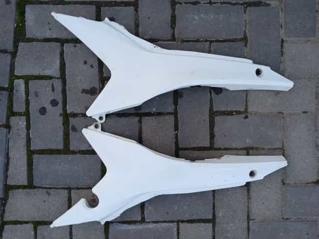 Vând carene honda crf 250R an 2013-2018