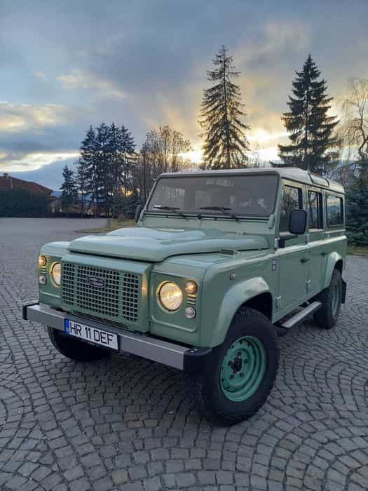 Land Rover Defender 110 HERITAGE