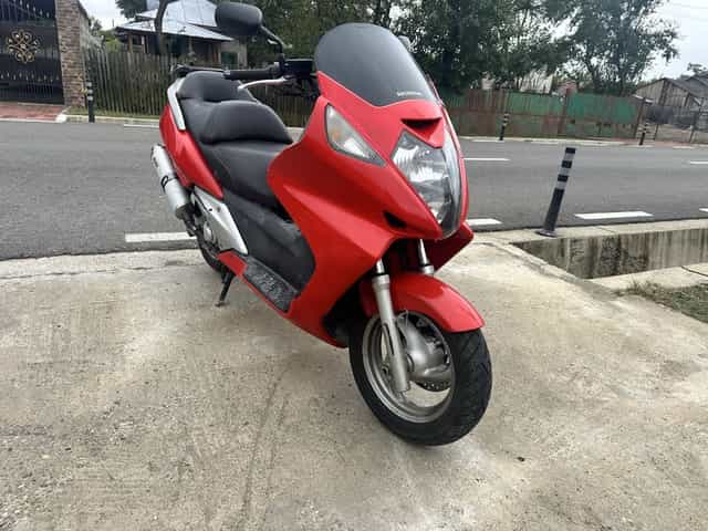 Honda silver wing 600