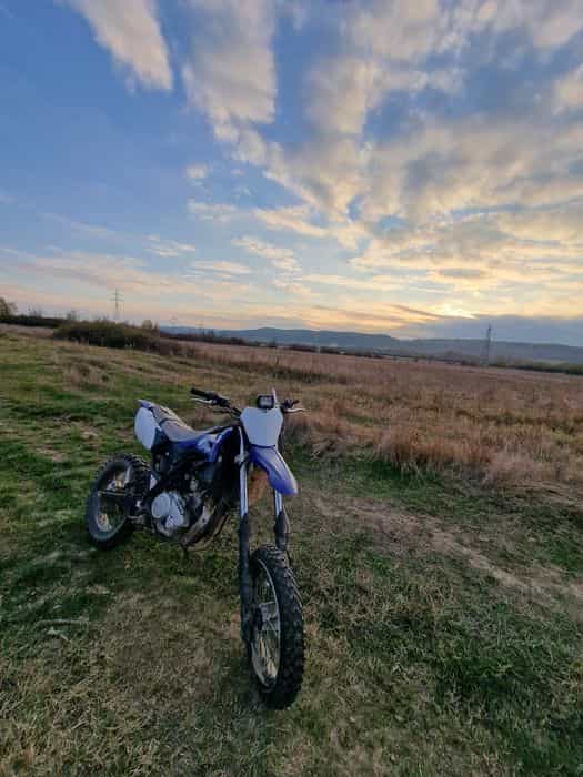 Vând cross yamaha wr125x