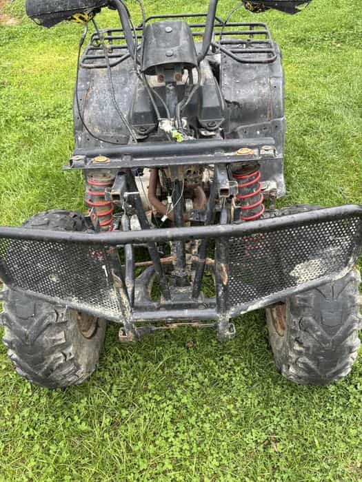 Atv 250 (cititi anuntul)