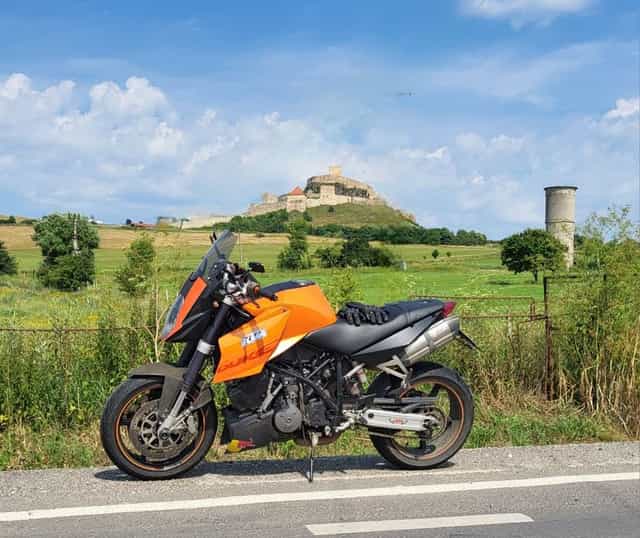 KTM SuperDuke 990, 120cp, vand sau schimb.