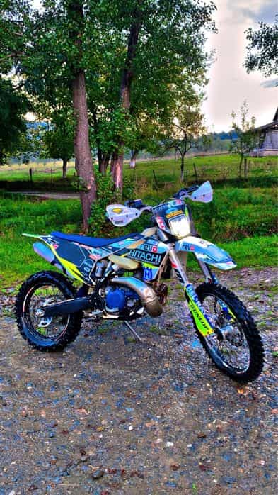 Husqvarna TE 300 2017 - Enduro-Carburator