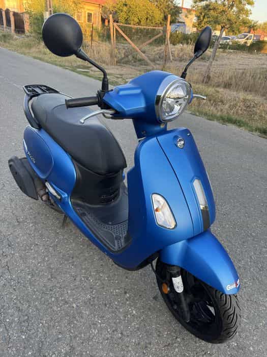 Sym Fiddle III 125i an 2022 permis cat B pret 2150€