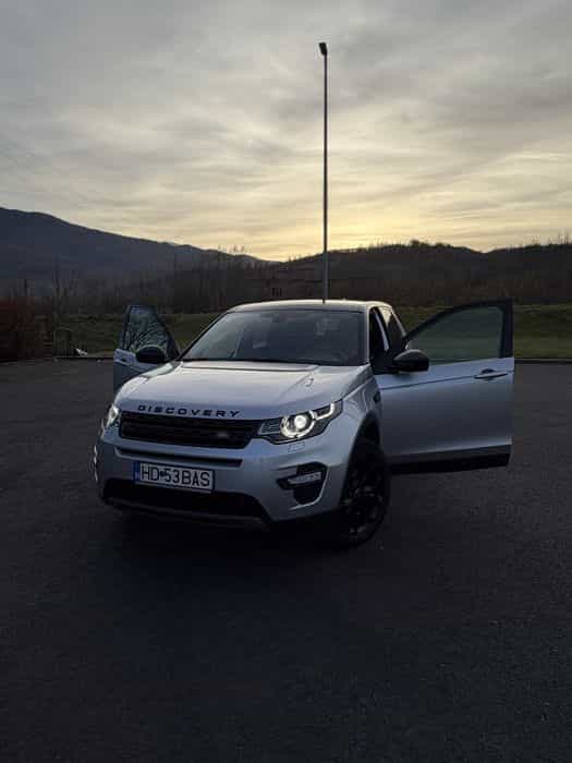 Land rover discovery sport