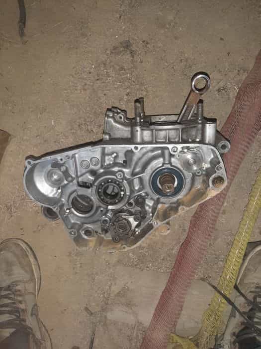 Piese motocilete:Suzuki,yamaha,honda,ktm,kawasaki,husqvarna,beta