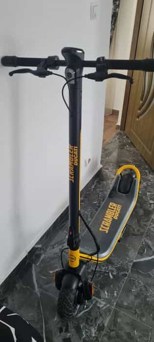 Trotineta Ducati city x cross