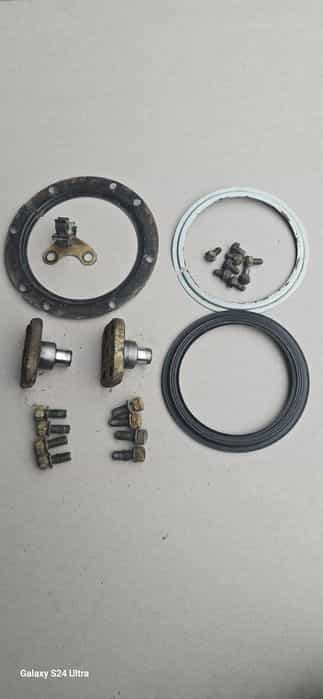 Garnituri homocinetica plus pivoti rulmenti suzuki jimny