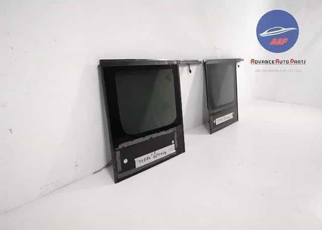 Geam Dreapta Spate original Land Rover Defender 2 2019 2020 Land Rover