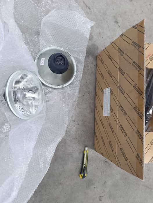 Faruri Toyota Land Cruiser 70