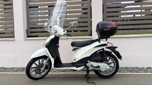 Piaggio liberty scoter 4timpi