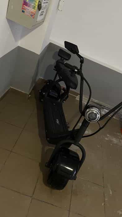 Scuter electric JRH
