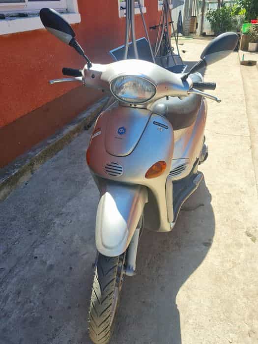 De vânzare  piagio liberti  motor 49