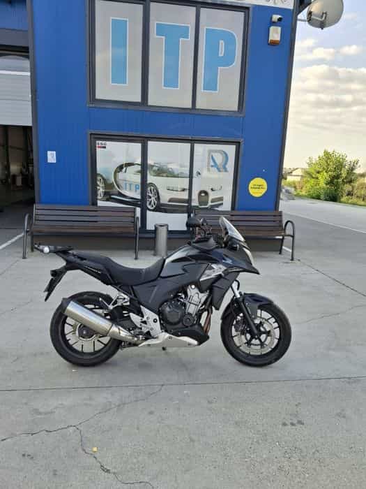 Vând Honda  cb 500x