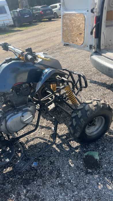 Atv suzuki gs 450 s , necesita o instalatie electric