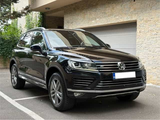 Volkswagen Touareg R Line 3.0TDI 2017 262Cp