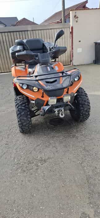 Vând ATV Linhai 400