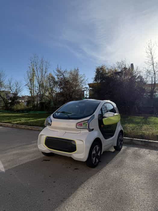 XEV YOYO 100% electric