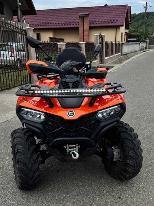 De vanzare atv Cf moto 520L