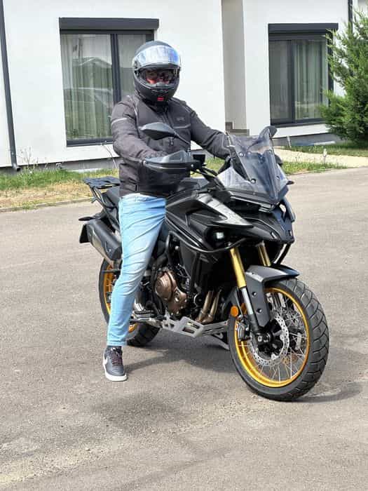 Motocicleta Voge 625 X ca noua (rulaj 200km)