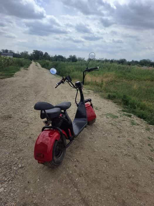 Vând acute electric city coco