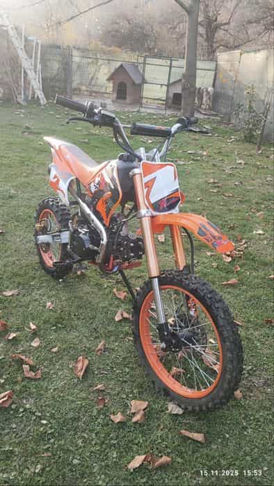 Motocicleta cross 125cc