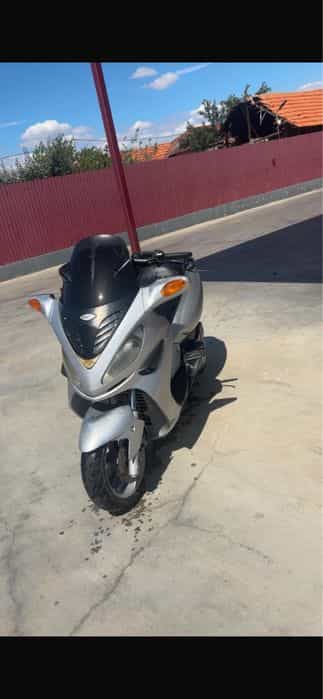 Scuter malaguti madison 150cc