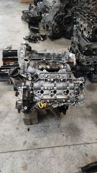 motor 3.0 v6 v9x 2.5 nissan navara pathfinder