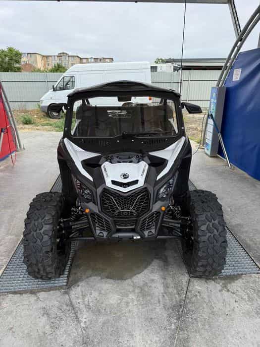 Can-Am Maverick DS 2023 ca nou