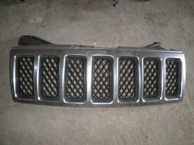 Grila radiator Jeep Grand Cherokee 2008 55157464