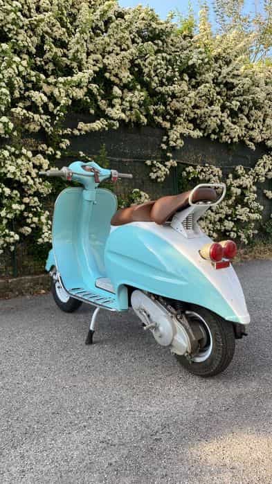 Moto scuter de epocă