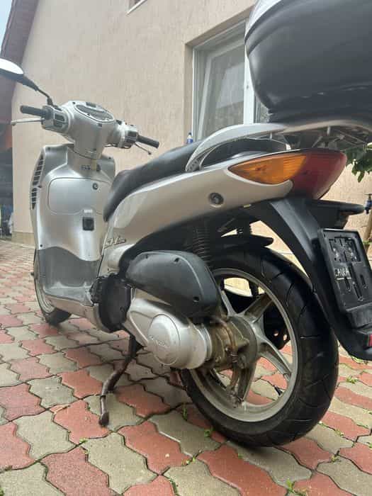 Scuter Honda SH 125