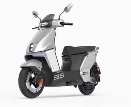 Vand scutere electrice moderne