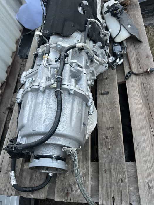 Land Rover Defender Jaguar Reduktor N8E2 skrzynia 8HP silnik DT306