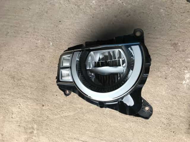 Lampa reflektor przód prawy EU Land Rover Defender II Full Led