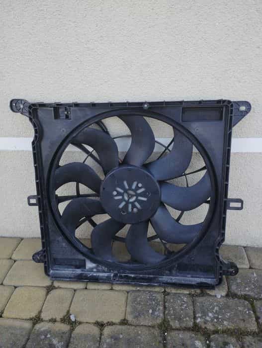 Wentylator Chłodnicy Jeep Grand Cherokee WL  2023r.