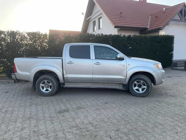 Toyota hilux  niezawodny
