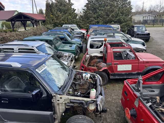 Suzuki Jimny -NADWOZIE + w ofercie wszystkie części do Jimny