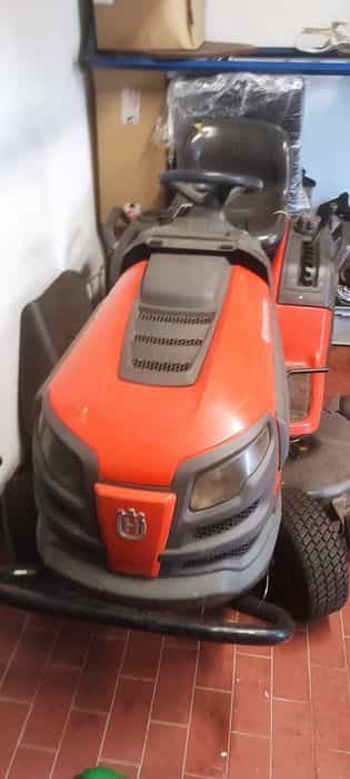 Kosiarka Husqvarna YTH 223